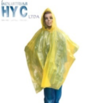 Poncho en polietileno recuperado